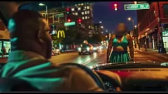 Redare Experimentați întâlnirea hardcore de pe „Pussy Boulevard”.