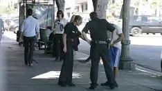Jouer Las tetas de una smartnessa policia