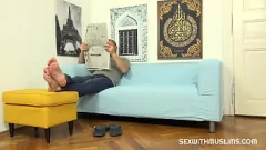 Jouer Hardcore musulman Romp: Salina Shein prend en charge la fellation et la branlette
