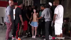Reproducir BBC Gangbang: el primer soplo interracial de Marica Hase