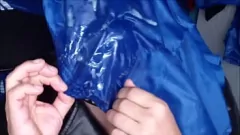 Redare Compilarea pantaloni scurți de fotbal fetiș satin - acțiune de mâncare cumshot și cum